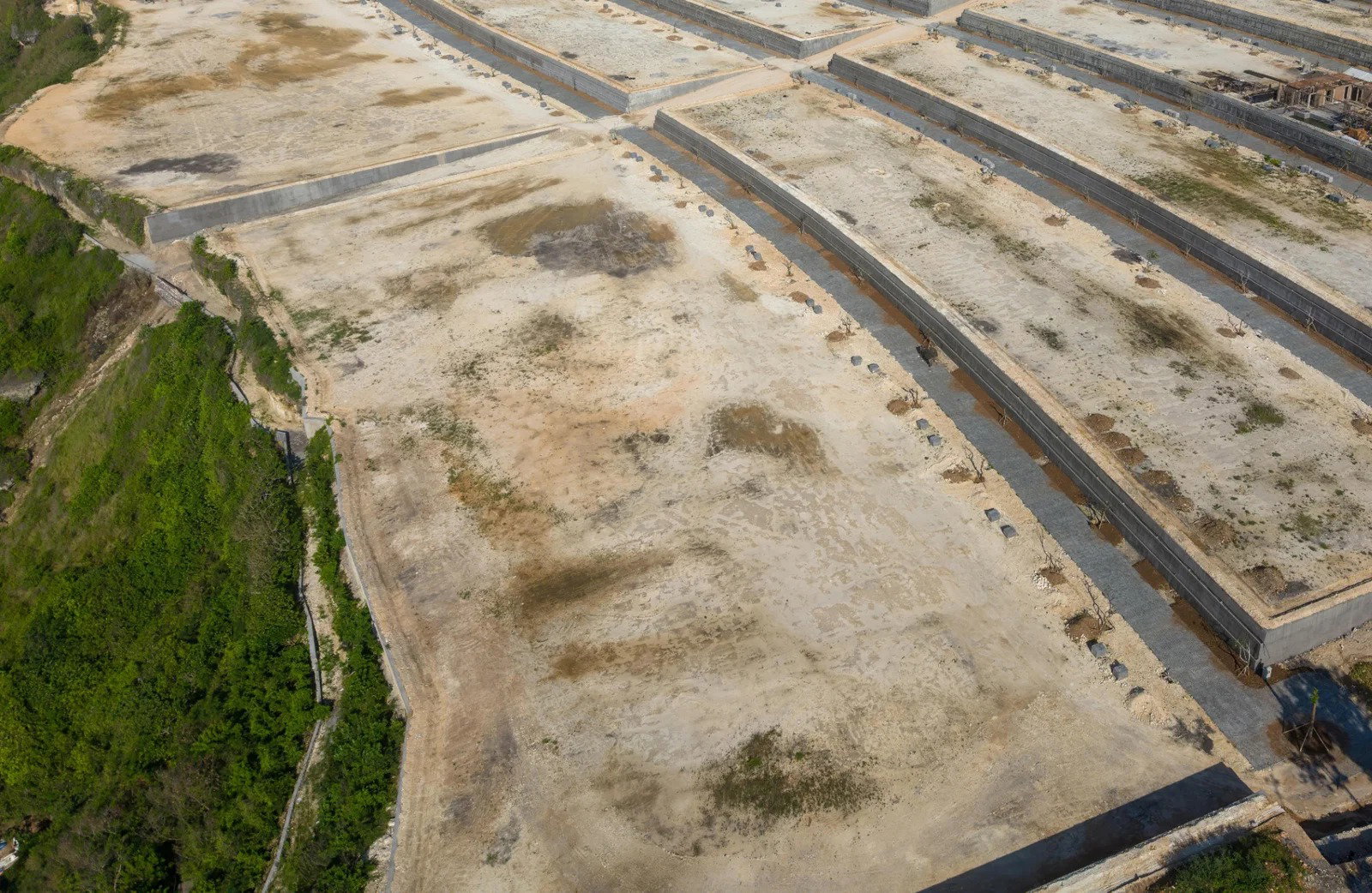 Construction plot
